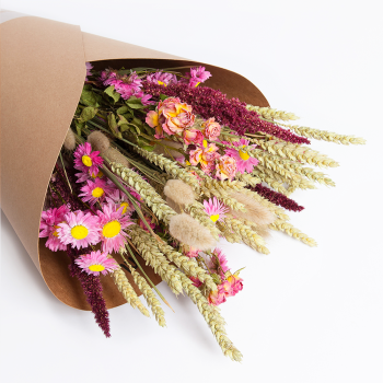 Dried Flowers Bouquet pink colors