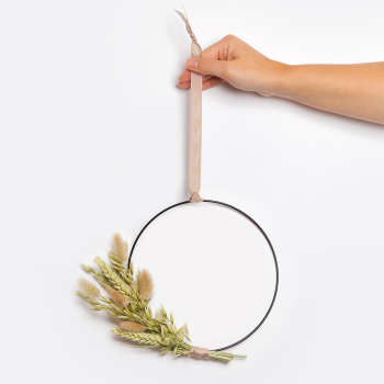 Dried Flowers Wreath (mailbox)