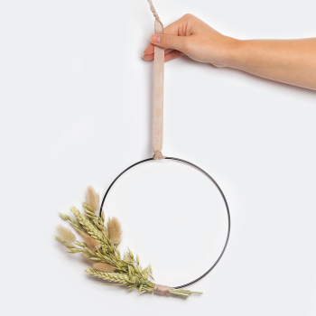 Dried Flowers Wreath (mailbox)