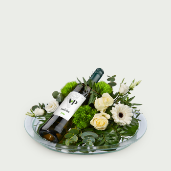 Flower arrangement white with wine