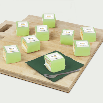 Petit fours green with logo