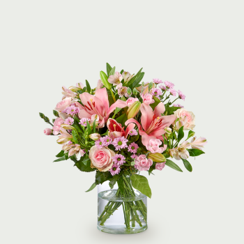 Bouquet pink flowers