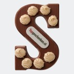 Chocoladeletter S Sierlijk met logo