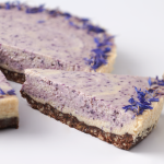 Vegan blueberry cheesecake