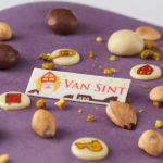 Sint marzipan cake